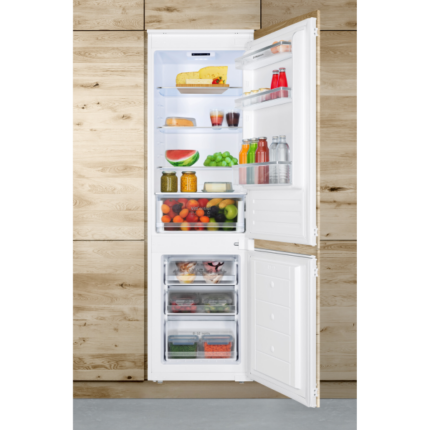 Встраиваемый двухкамерный холодильник Hansa BK2705.2N с открытыми дверцами и нижней морозильной камерой